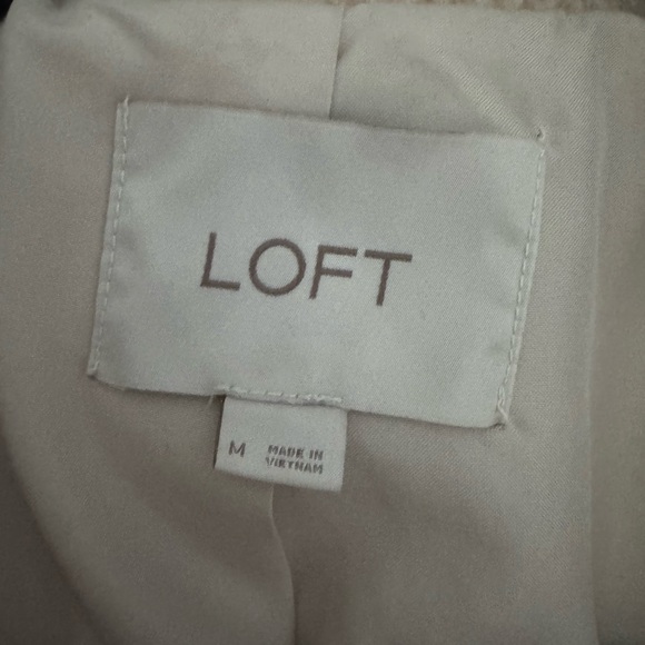 LOFT women’s beige tan herringbone wool blend winter peacoat jacket size MEDIUM - Picture 3 of 6